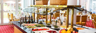 Buffet in der Gastronomie der Parkresidenz @ 